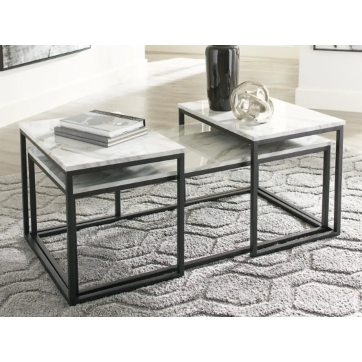 Ensemble de tables d'appoint Ashley Donnesta