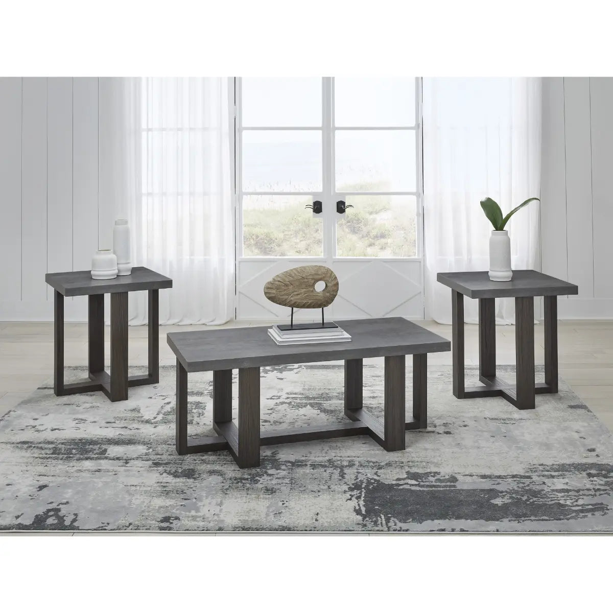 Ensemble de tables d'appoint Ashley Dynnford